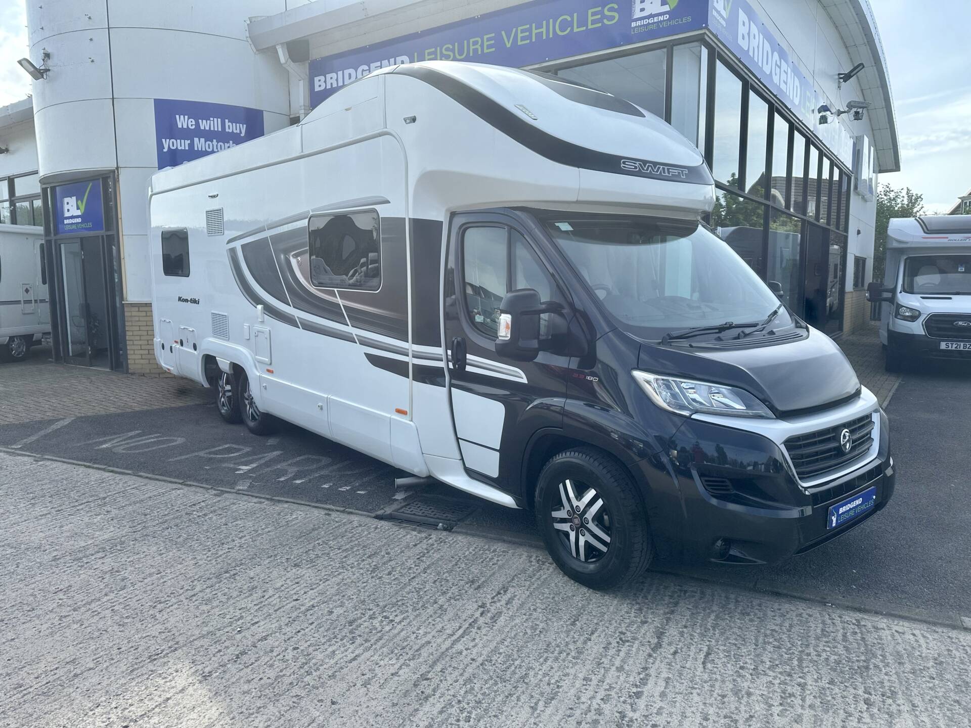 Swift Kontiki Automatic Berth Motorhome Bridgend Leisure